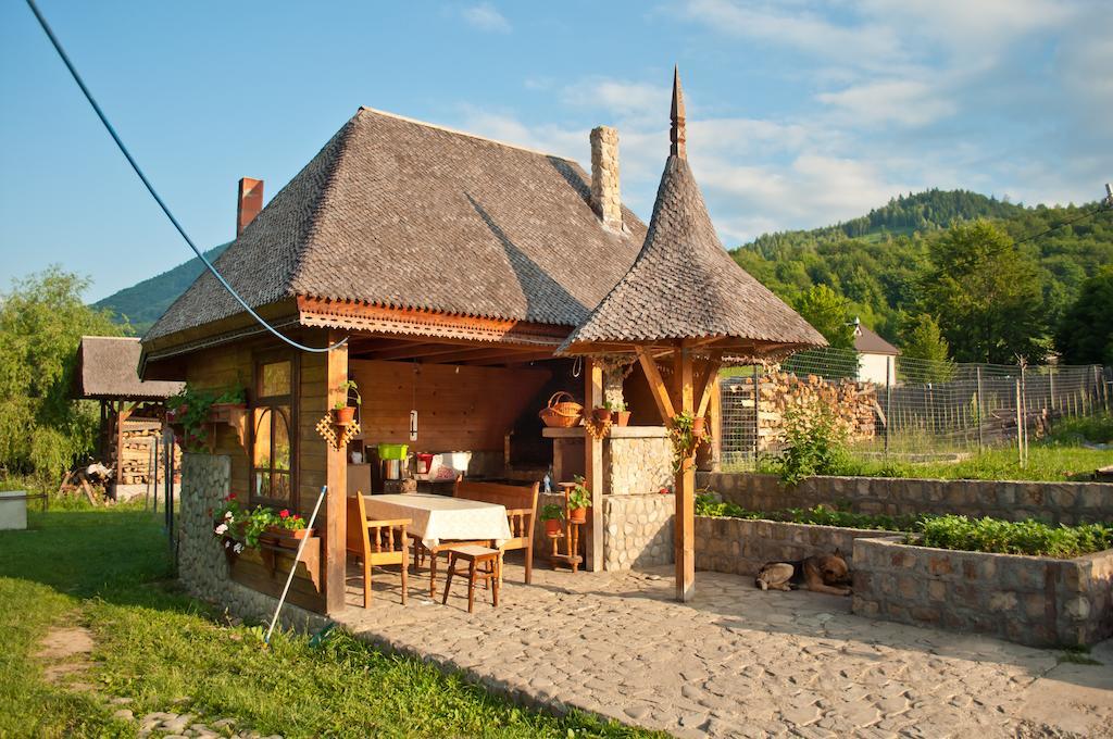Casa Lidia Hotel Lepşa Eksteriør billede